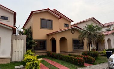 CASA 167.00M2 CIUDAD CELESTE SAMBORONDON