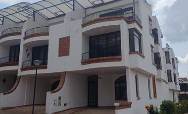 VENDO HERMOSA CASA FUSAGASUGA CUNDINAMARCA