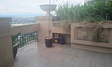 2BR Condo Unit for Rent in Renaissance 3000, Pasig city
