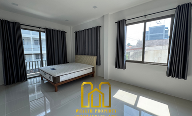 A 2-storey detached house for sale | 5 bedrooms | Vibhavadi-Rangsit 56 | next to Rama Garden Hotel