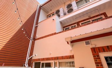 [SALE] Wonderful Living, premium quality House, near Terminal Rama III - Sathorn. 4 Beds spacious & perfectly finished(Soi Charoenrat 10) (H30103)