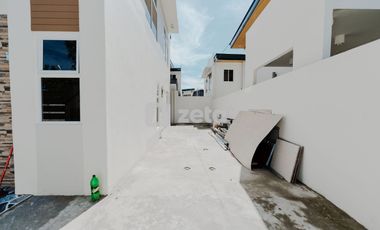 For Rent: Velmiro Uptown Corner Solas Unit