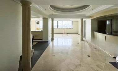 One Beverly Place, 4 BR Condo for Sale in San Juan RUSH SALE!!