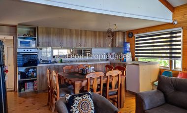 Leon Propiedades vende casa en Parcela en condominio, sector Los Naranjos, Curacaví.