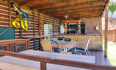 Leon Propiedades vende casa en Parcela en condominio, sector Los Naranjos, Curacaví.