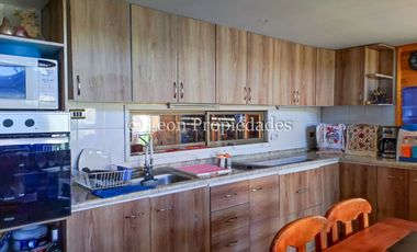 Leon Propiedades vende casa en Parcela en condominio, sector Los Naranjos, Curacaví.