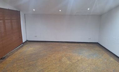 VENTA O ARRIENDO GALPON FUERA DE PICO Y PLACA, SECTOR CARAPUNGO