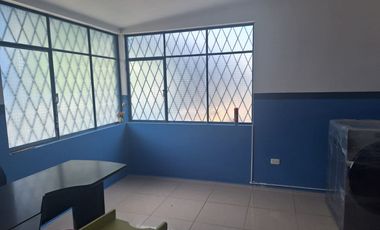 VENTA O ARRIENDO GALPON FUERA DE PICO Y PLACA, SECTOR CARAPUNGO