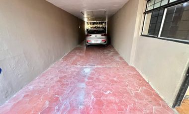 CASA PARA OFICINA EN VALLARTA NORTE