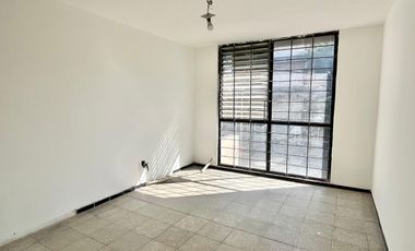 CASA PARA OFICINA EN VALLARTA NORTE
