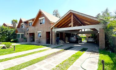 Casa de alto estándar 6D + quincho + piscina + vistas