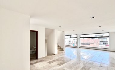 Casa en venta en Lomas de Chapultepec