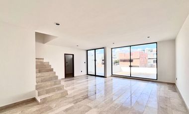 Casa en venta en Lomas de Chapultepec