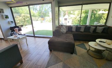 Amplia y Hermosa Casa con Piscina Alto el Manzano Til-Til.