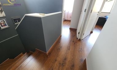 Amplia y Hermosa Casa con Piscina Alto el Manzano Til-Til.