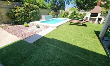 Amplia y Hermosa Casa con Piscina Alto el Manzano Til-Til.