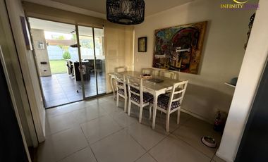 Amplia y Hermosa Casa con Piscina Condominio Jardín Oriente Til-Til.