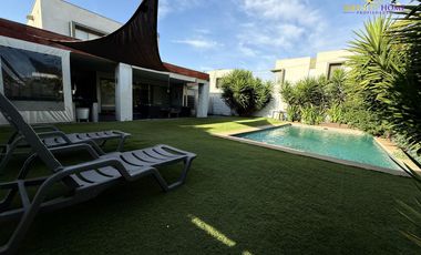 Amplia y Hermosa Casa con Piscina Condominio Jardín Oriente Til-Til.