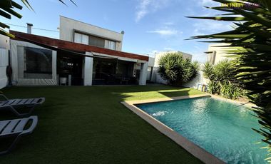 Amplia y Hermosa Casa con Piscina Condominio Jardín Oriente Til-Til.