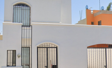 Venta de casa en Col. 3 Ramos Arizpe Coahuila/ Propiedad adjudicada