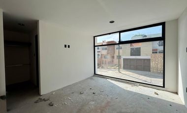VENTA DE CASA EQUIPADA EN RINCONADA DE LOS ANDES CON ROOF