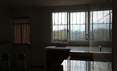 VENDO CASA EN COLONIA LOS TULIPANES EN XALAPA, VER