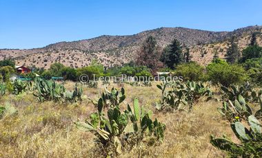 Leon Propiedades vende parcela con 2 casas en sector Cuyuncavi alto, Curacaví.