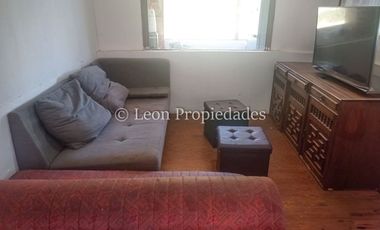 Leon Propiedades vende parcela con 2 casas en sector Cuyuncavi alto, Curacaví.