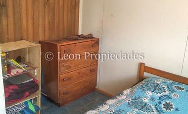 Leon Propiedades vende parcela con 2 casas en sector Cuyuncavi alto, Curacaví.