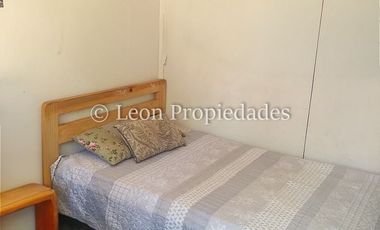 Leon Propiedades vende parcela con 2 casas en sector Cuyuncavi alto, Curacaví.