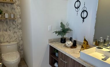 CASA DE DOS PLANTAS EN CONDOMINIO