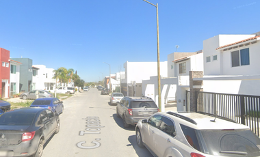 ¡APROVECHA ESTA GRAN OPORTUNIDAD! Casa en REMATE HIPOTECARIO, Valle Real, Nuevo Laredo.