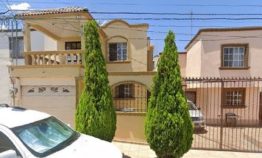 VENTA DE CASA EN CALLE LOS NOGALES, GUSTAVO DIAZ ORDAZ, SALTILLO COAHUILA