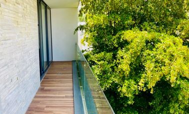 Moderna Casa en Venta en Los Olivos Zona Valle Real