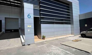 TULTITLAN, RENTO  BODEGA DE  926 M2  CON ANDEN Y OFICINAS,  DENTRO DE PARQUE CON SEGURIDAD 24/7