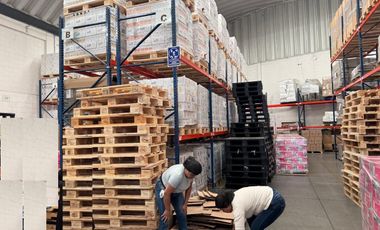 TULTITLAN, RENTO  BODEGA DE  926 M2  CON ANDEN Y OFICINAS,  DENTRO DE PARQUE CON SEGURIDAD 24/7