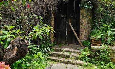 VENTA DE CASA  A UNOS PASOS DEL CENTRO DE MINERAL DEL CHICO