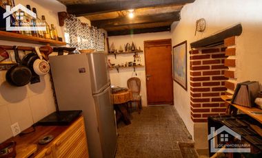 VENTA DE CASA  A UNOS PASOS DEL CENTRO DE MINERAL DEL CHICO