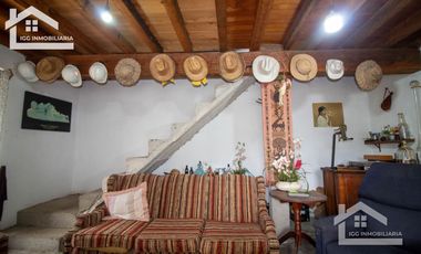 VENTA DE CASA  A UNOS PASOS DEL CENTRO DE MINERAL DEL CHICO