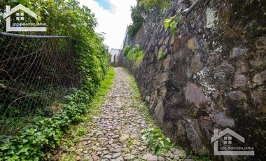 VENTA DE CASA  A UNOS PASOS DEL CENTRO DE MINERAL DEL CHICO