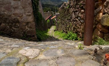 VENTA DE CASA  A UNOS PASOS DEL CENTRO DE MINERAL DEL CHICO