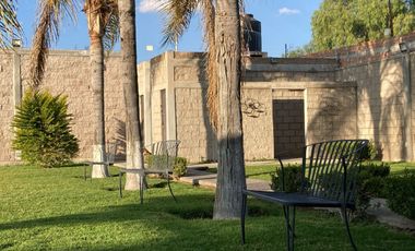VENTA DE TERRENO CON JARDIN AL PONIENTE DE LA CIUDAD
