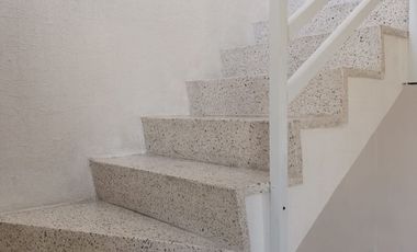 Casa en venta en fraccionamiento con alberca en zona Norte