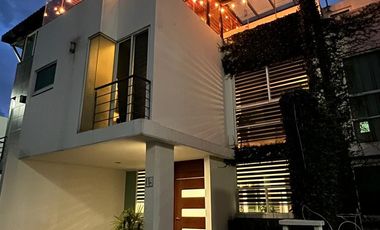 CASA EN VENTA PUEBLA, Cuautlancingo en fraccionamiento con alberca