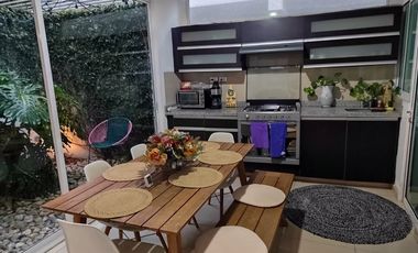 CASA EN VENTA PUEBLA, Cuautlancingo en fraccionamiento con alberca