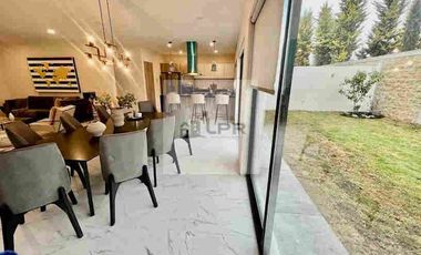 VENTA DE CASA CERCA DEL PARQUE BICENTENARIO, AMENIDADES, EXCLUSIVIDAD