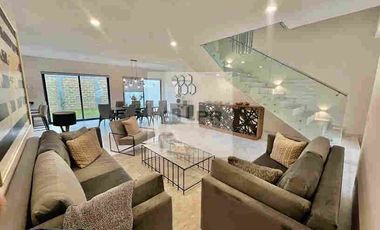 VENTA DE CASA CERCA DEL PARQUE BICENTENARIO, AMENIDADES, EXCLUSIVIDAD