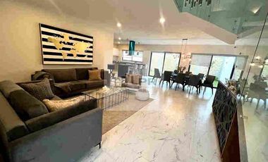 VENTA DE CASA CERCA DEL PARQUE BICENTENARIO, AMENIDADES, EXCLUSIVIDAD