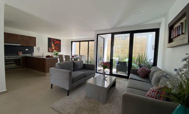 CASA EN VENTA ATRAS DE PLAZA SAN DIEGO