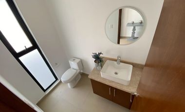 CASA EN VENTA ATRAS DE PLAZA SAN DIEGO